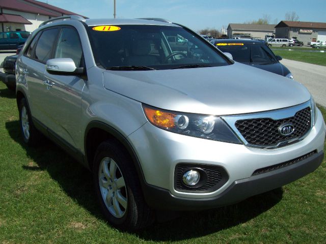 2011 Kia Sorento 4x4 Styleside Lariat