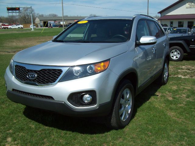 2011 Kia Sorento 4x4 Styleside Lariat