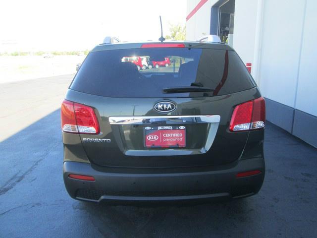 2011 Kia Sorento GLS Turbo Convertible 2D