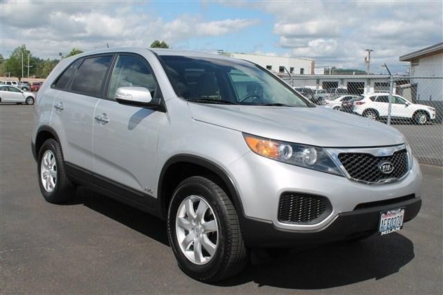 2011 Kia Sorento Elk Conversion Van
