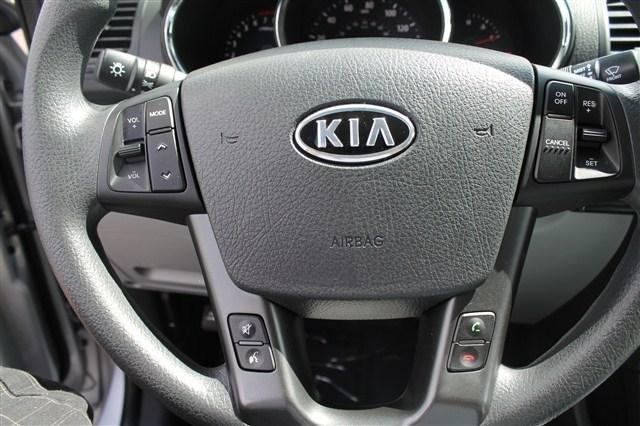 2011 Kia Sorento Elk Conversion Van