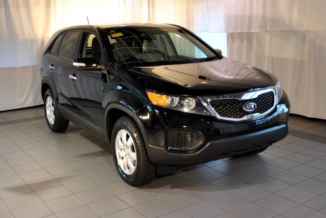 2011 Kia Sorento Elk Conversion Van