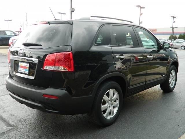 2011 Kia Sorento Elk Conversion Van