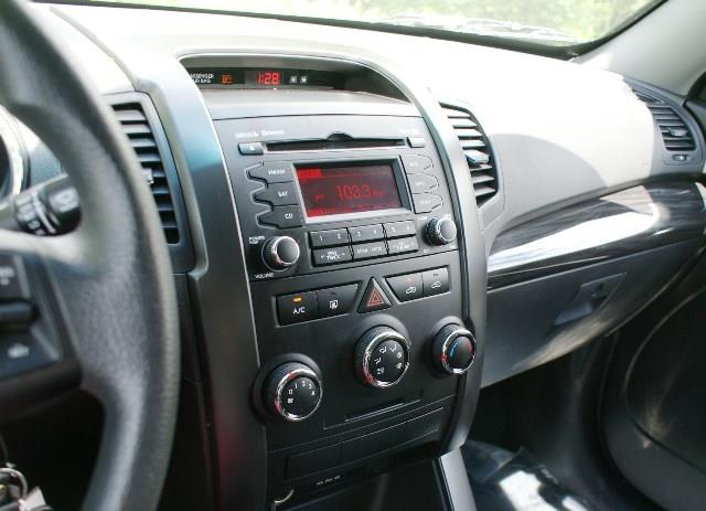 2012 Kia Sorento Elk Conversion Van