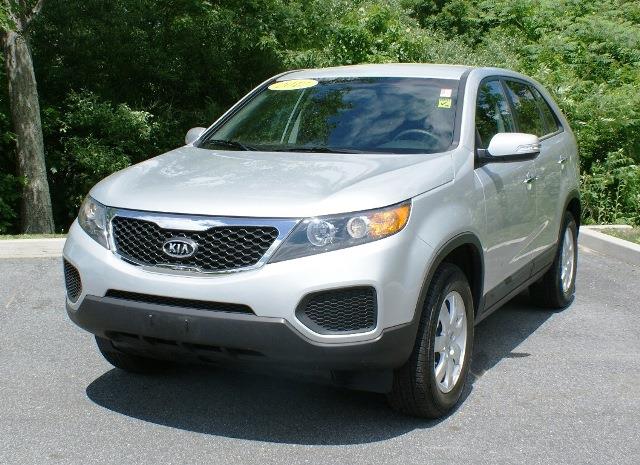 2012 Kia Sorento Elk Conversion Van