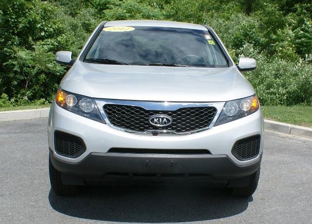 2012 Kia Sorento Elk Conversion Van