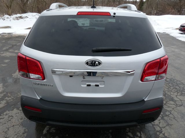 2012 Kia Sorento 4x4 Styleside Lariat