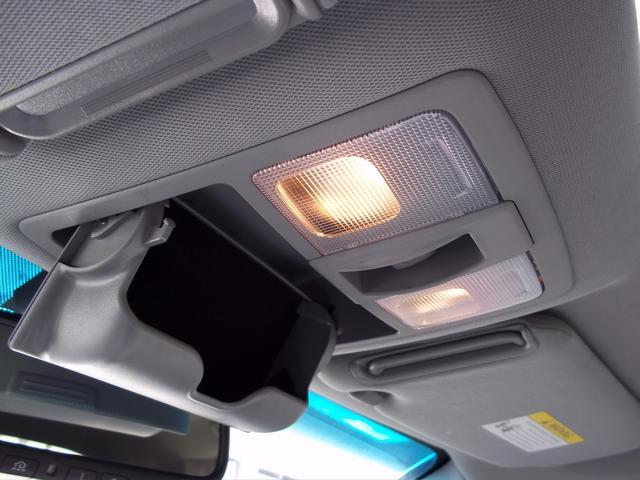 2012 Kia Sorento AWD, REAR DVD, Navigation, 3RD ROW, Mem/heat Seats