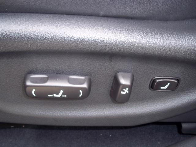 2012 Kia Sorento AWD, REAR DVD, Navigation, 3RD ROW, Mem/heat Seats