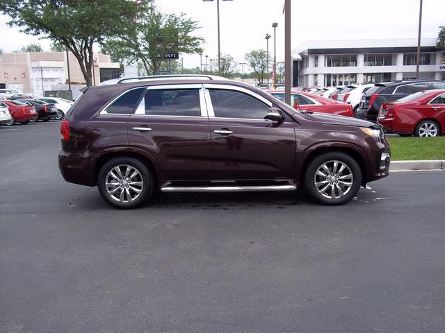 2012 Kia Sorento AWD, REAR DVD, Navigation, 3RD ROW, Mem/heat Seats