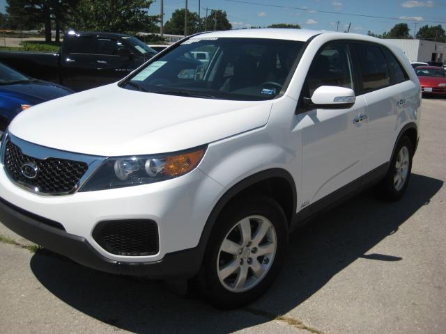 2013 Kia Sorento Elk Conversion Van