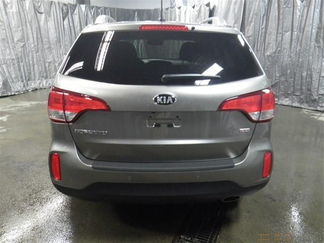 2014 Kia Sorento Elk Conversion Van
