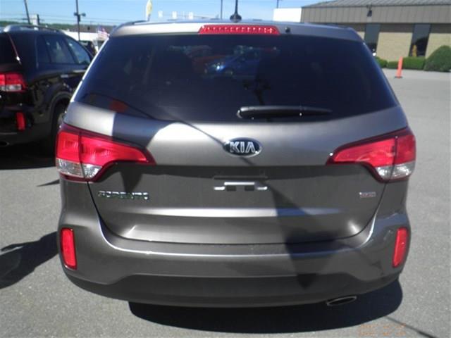 2014 Kia Sorento Elk Conversion Van
