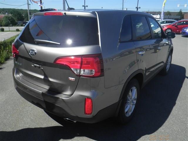 2014 Kia Sorento Elk Conversion Van