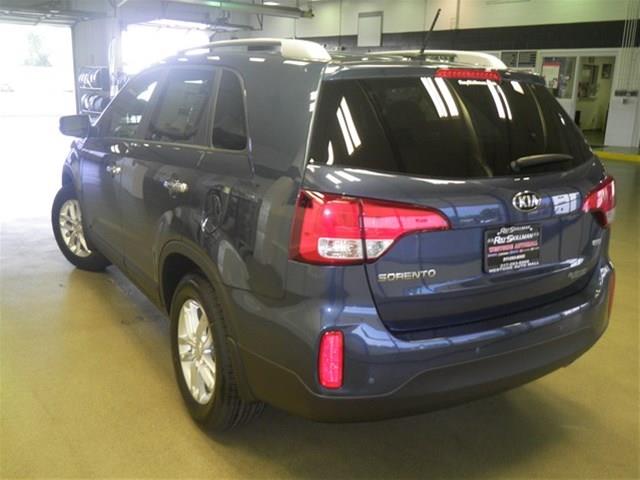 2014 Kia Sorento Elk Conversion Van