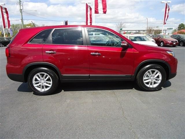 2014 Kia Sorento Elk Conversion Van