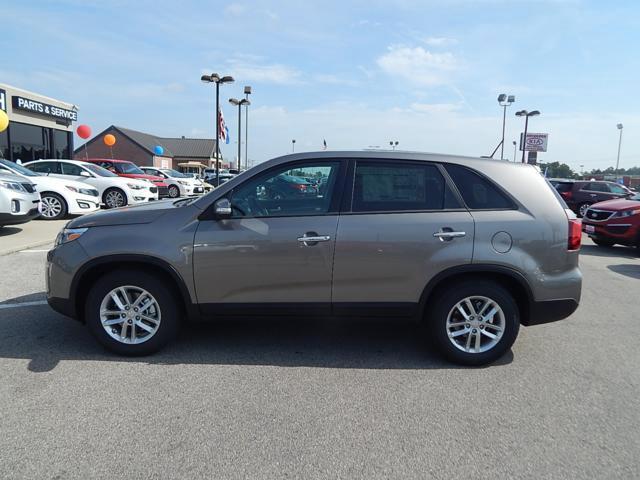 2015 Kia Sorento XL W/bench Seat