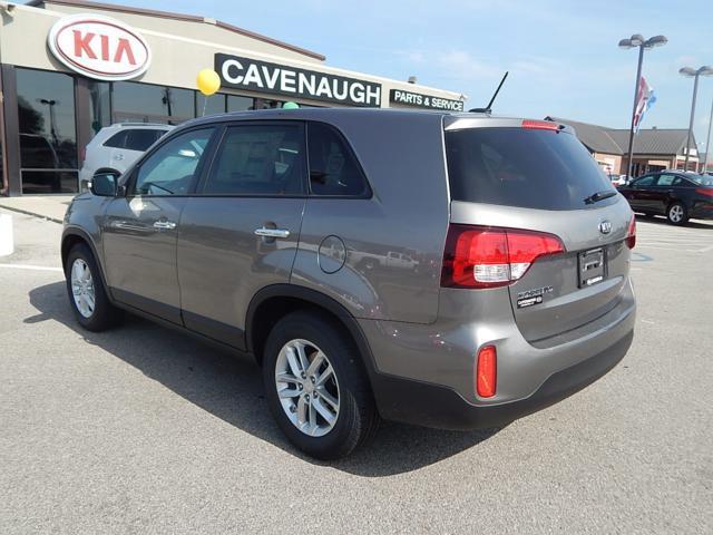 2015 Kia Sorento XL W/bench Seat