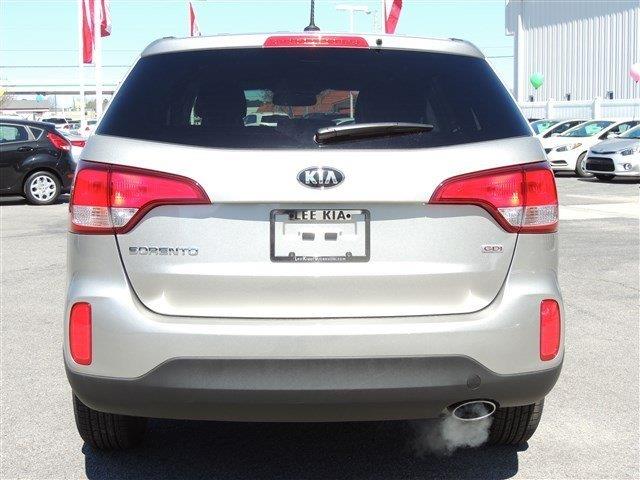 2015 Kia Sorento Elk Conversion Van
