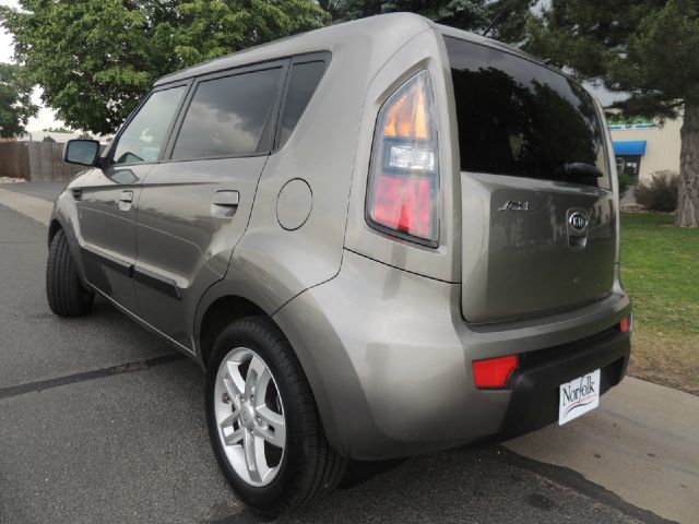 2010 Kia Soul XL Reg Cab