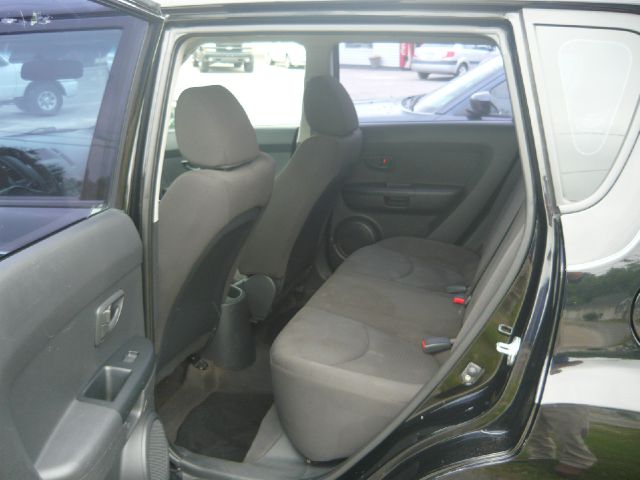 2010 Kia Soul XLT Lariat Super Duty Crew Cab