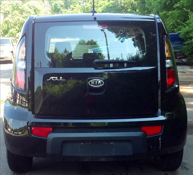 2010 Kia Soul Base