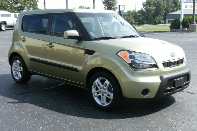 2011 Kia Soul XL Reg Cab