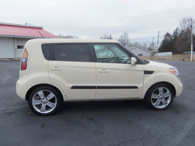 2011 Kia Soul XL Reg Cab