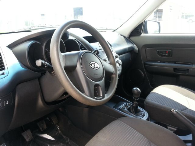 2011 Kia Soul Base