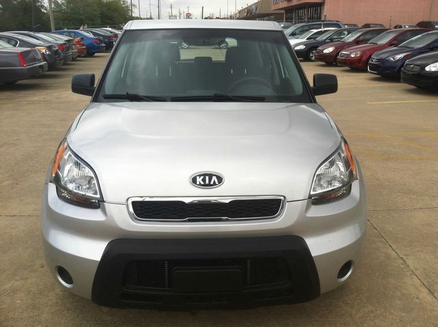 2011 Kia Soul Base