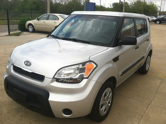 2011 Kia Soul Base