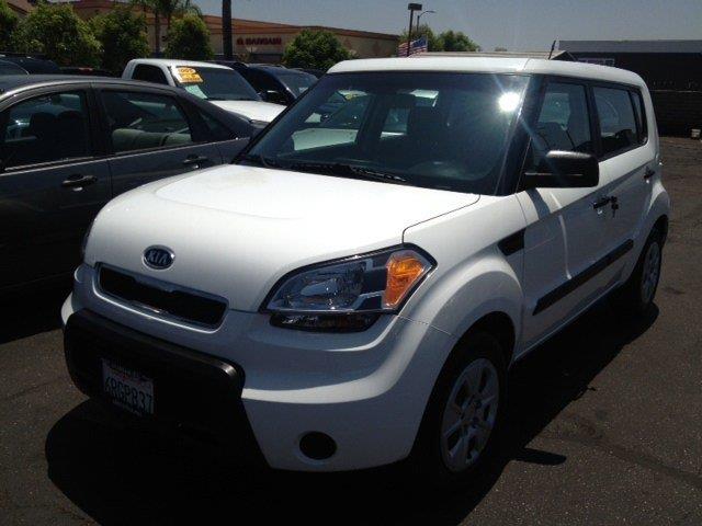 2011 Kia Soul 930 S Turbo 911 Carrera Coupe