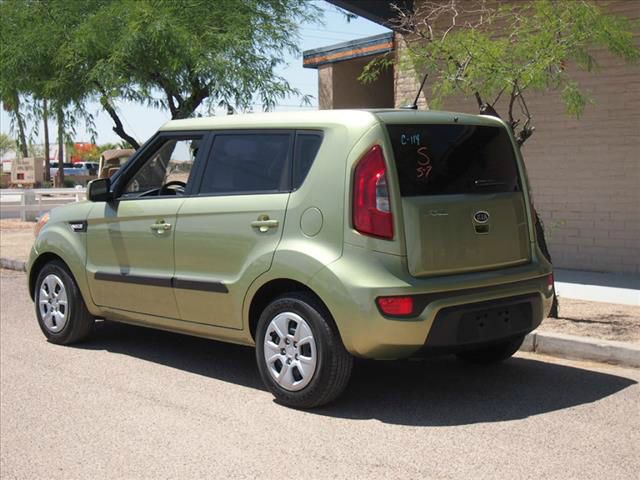 2012 Kia Soul Base