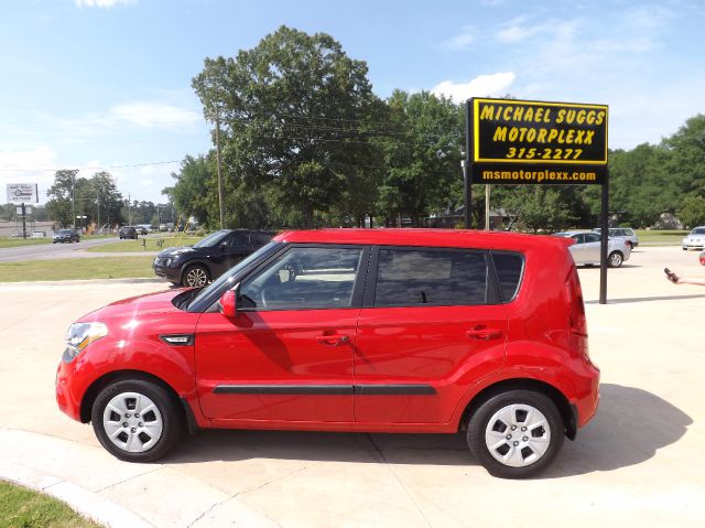2013 Kia Soul Base