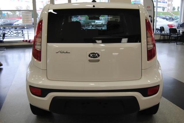 2013 Kia Soul HD Reg Cab 131.5 WB C6P