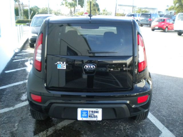 2013 Kia Soul XL Reg Cab