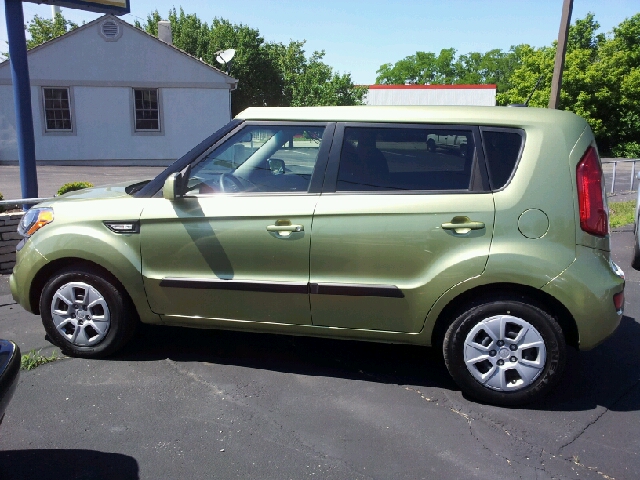 2013 Kia Soul Base