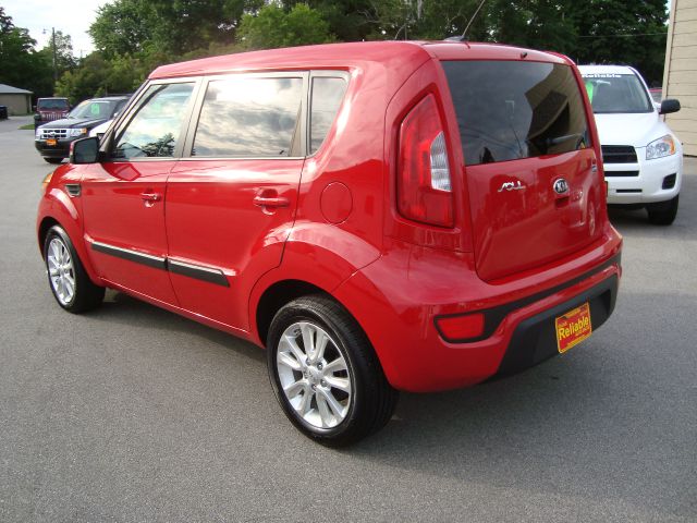 2013 Kia Soul XL Reg Cab