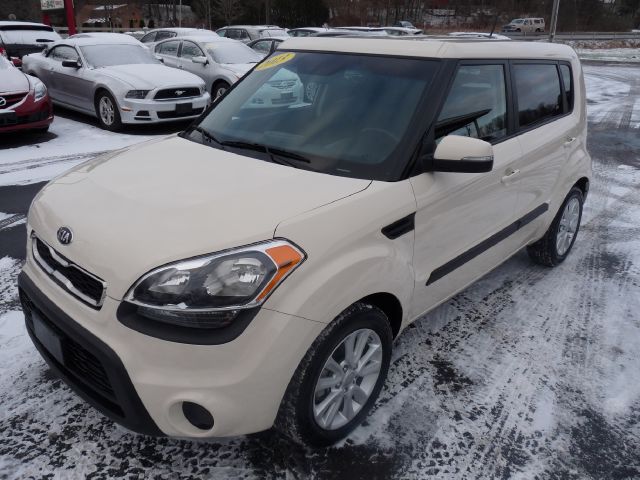 2013 Kia Soul XL Reg Cab