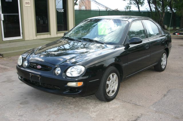 2001 Kia Spectra XLS