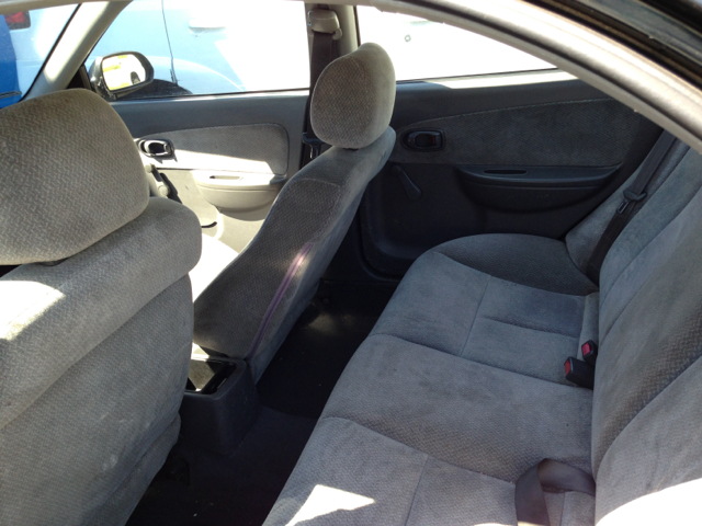 2002 Kia Spectra Base