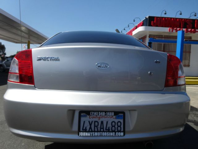 2002 Kia Spectra XLS