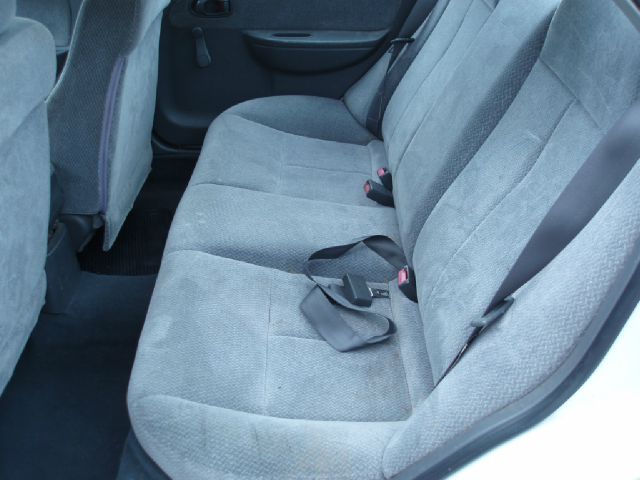 2002 Kia Spectra Unknown