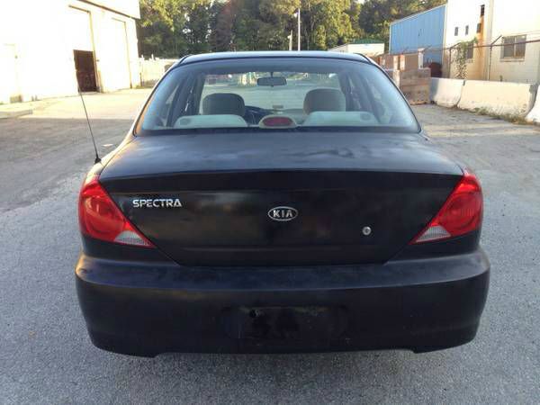 2002 Kia Spectra Base