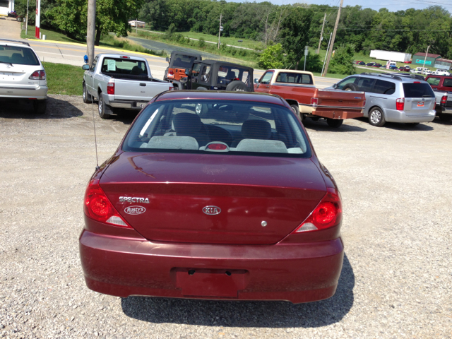 2003 Kia Spectra Base