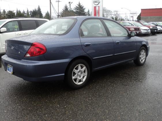 2003 Kia Spectra Unknown