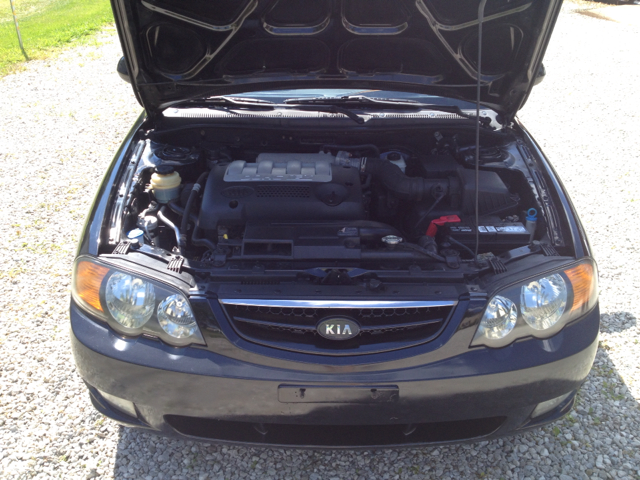 2003 Kia Spectra XLS