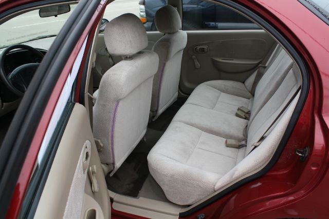 2003 Kia Spectra Base