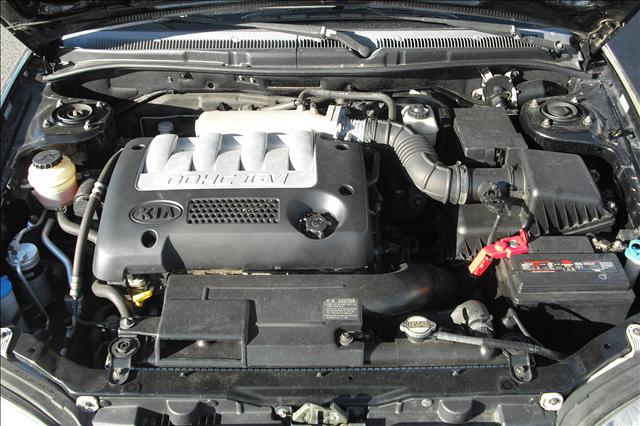 2003 Kia Spectra 24 Box