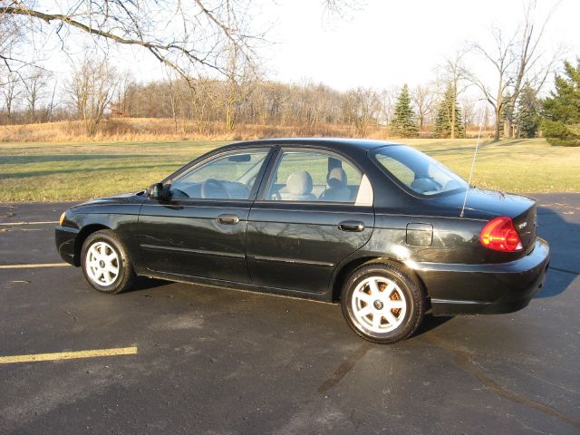 2003 Kia Spectra Touring W/nav.sys